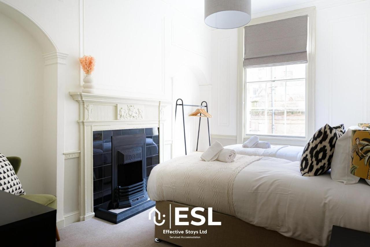 Most Central Luxury Grade 2 Listed Apartment Overlooking Shrewsbury Square - Free Parking Eksteriør bilde