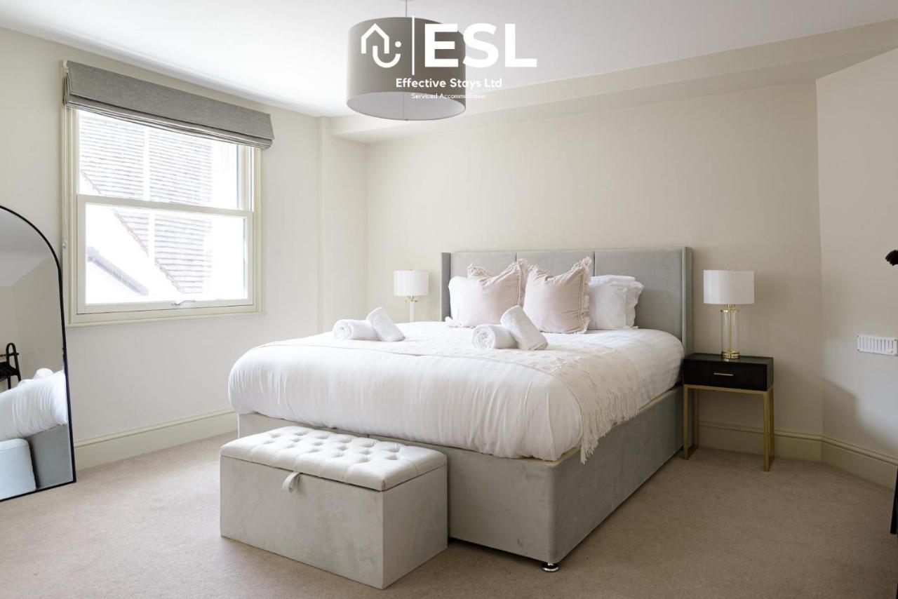 Most Central Luxury Grade 2 Listed Apartment Overlooking Shrewsbury Square - Free Parking Eksteriør bilde