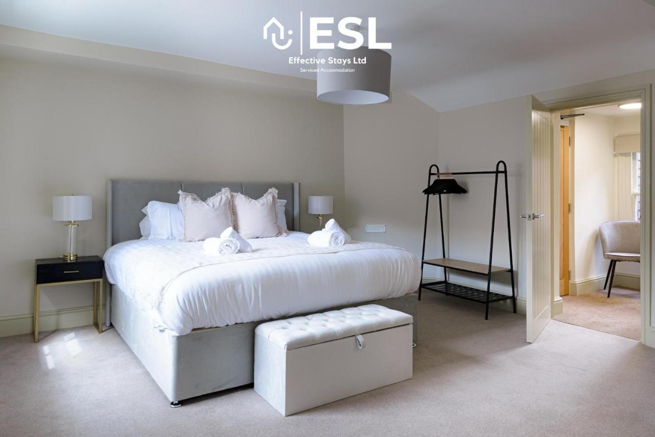 Most Central Luxury Grade 2 Listed Apartment Overlooking Shrewsbury Square - Free Parking Eksteriør bilde